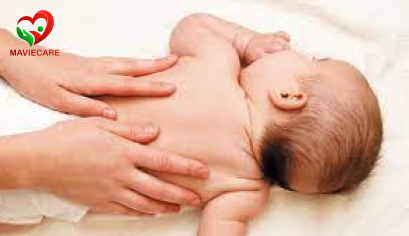 Dịch vụ tắm bé tại nhà nhẹ nhàng và đúng kỹ thuật cho bé yêu